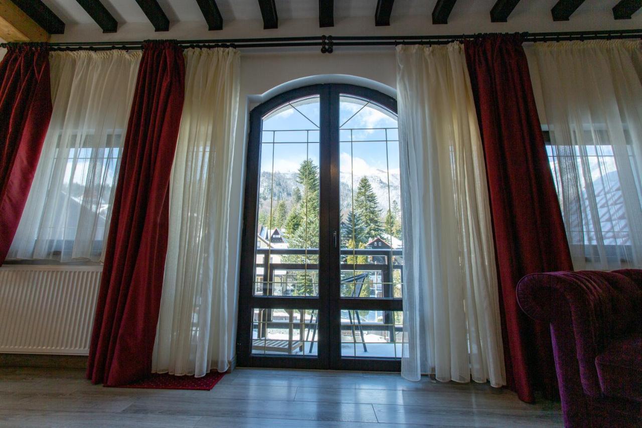 Pensiunea Carmen'S Mansion B Σινάια Εξωτερικό φωτογραφία
